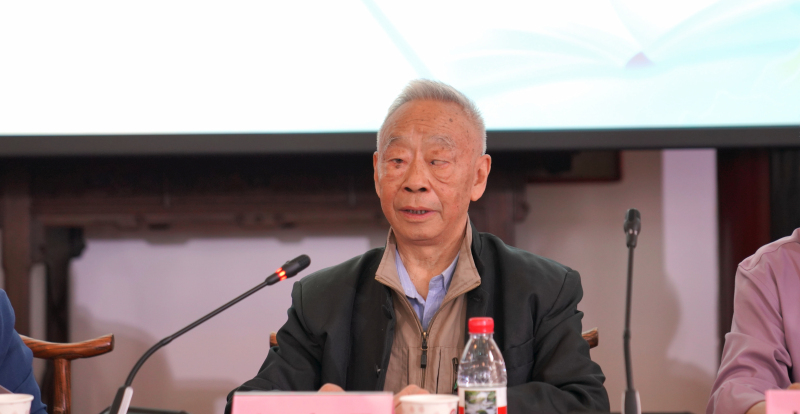 https://hss.gzu.edu.cn/_upload/article/images/51/15/811775d1443483c9e3192e361dae/7ba634f4-ede1-4bf3-80ac-51482e2d1b42.jpeg